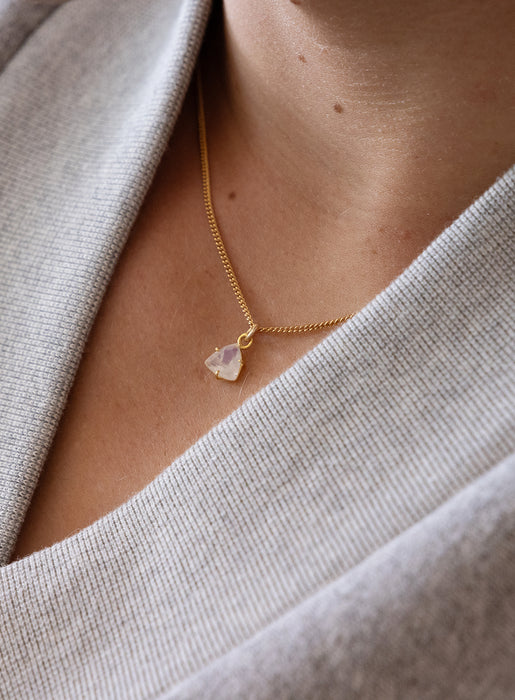Genuine Rose Quartz Triangle Gemstone Pendant Necklace Necklaces WE ARE ALL SMITH: Men's Jewelry & Clothing.
