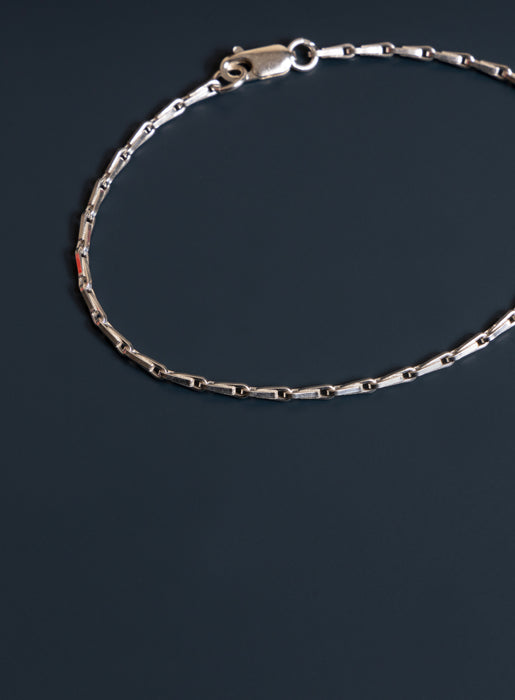 925 Sterling Silver 2mm Minimalist Chain Men's Bracelet Bracelets WE ARE ALL SMITH: Men's Jewelry & Clothing.   