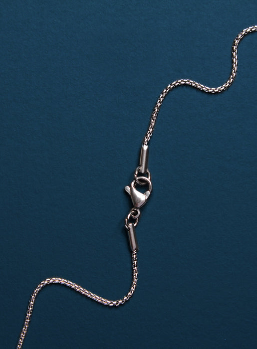 Waterproof Men's Medium Cross Necklace Necklaces WE ARE ALL SMITH: Men's Jewelry & Clothing.   