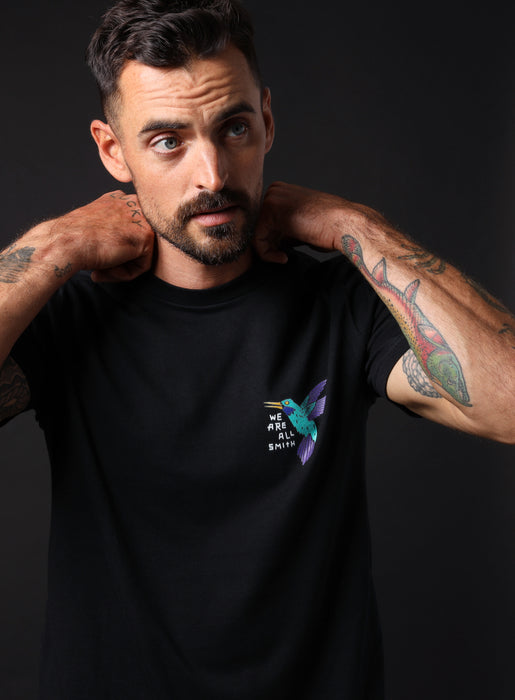 Hummingbird Unisex Black Short Sleeve t-shirt  WE ARE ALL SMITH: Men's Jewelry & Clothing.   