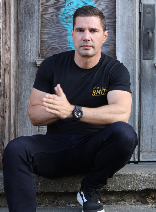 Gold We Are All Smith Embroidered Logo Black Unisex t-shirt  WE ARE ALL SMITH: Men's Jewelry & Clothing.   