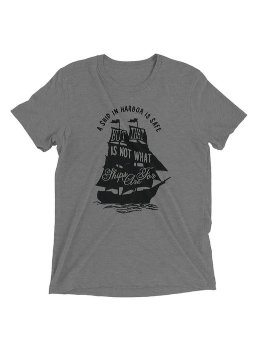 Brave Sailors Short sleeve t-shirt  WE ARE ALL SMITH   